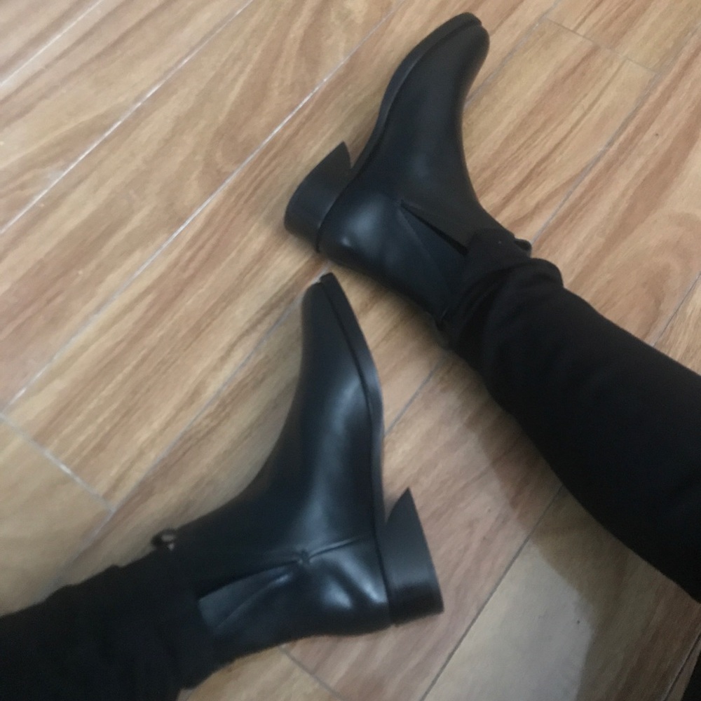 MERCEDES CASTILLO Xandra Chelsea Bootie - Picture 8 of 8